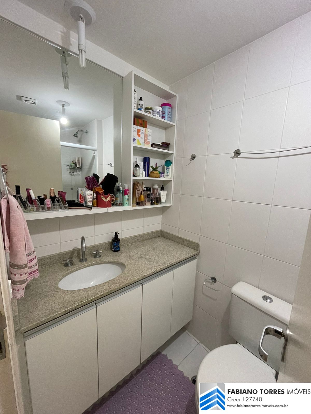 Apartamento à venda com 2 quartos, 69m² - Foto 3