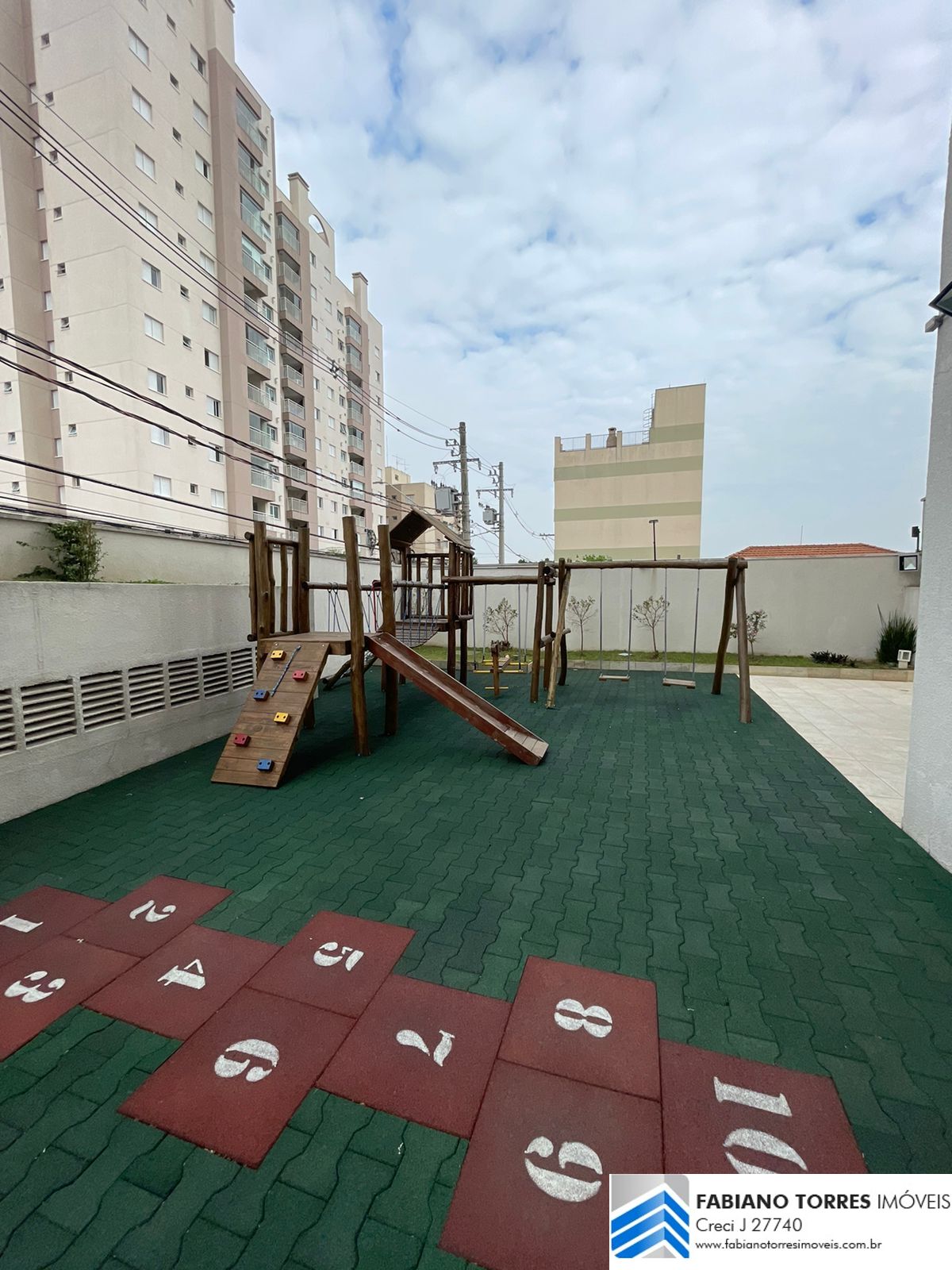 Apartamento à venda com 2 quartos, 69m² - Foto 9