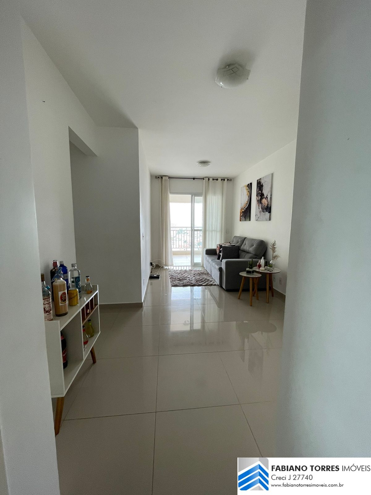 Apartamento à venda com 2 quartos, 69m² - Foto 4