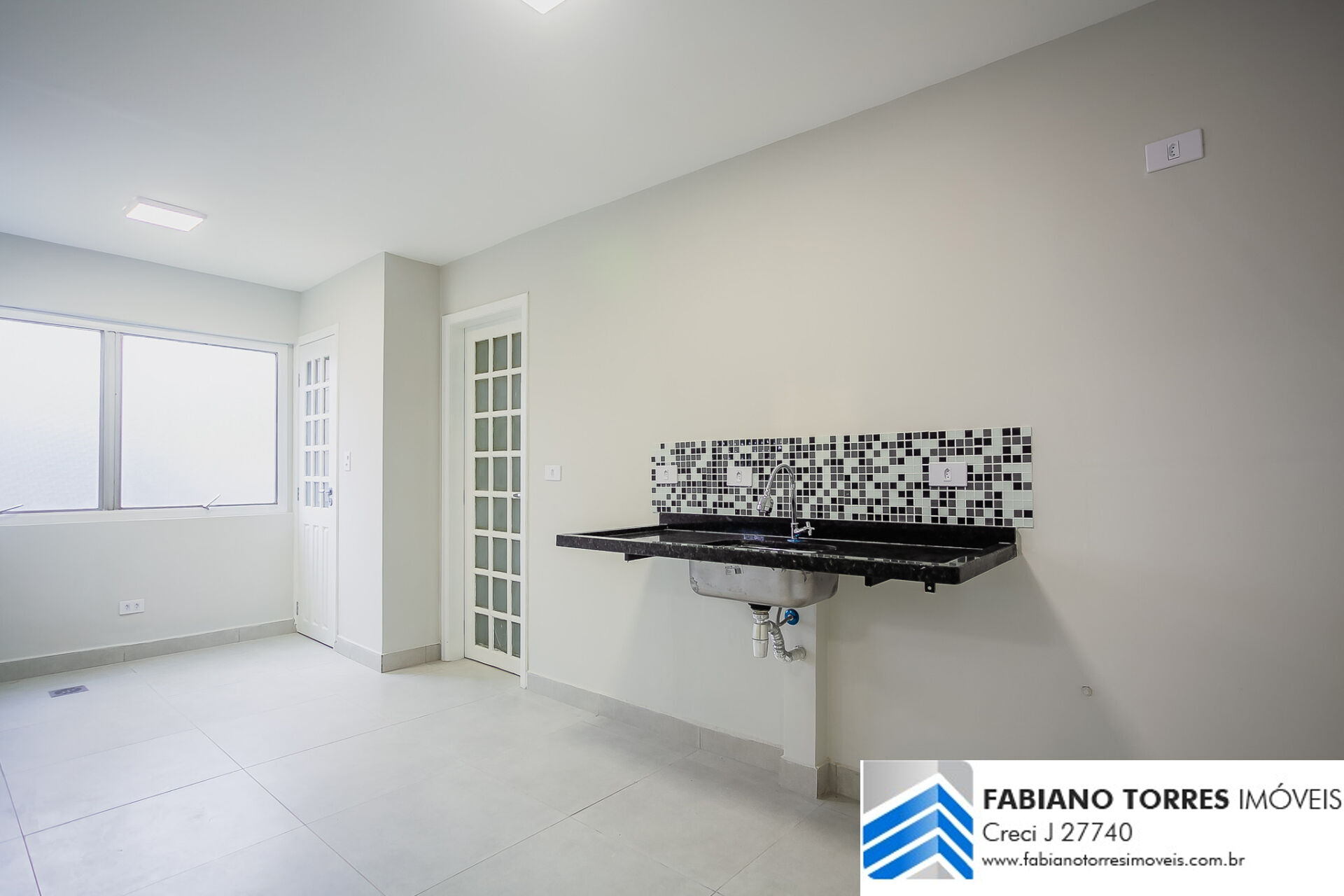 Apartamento à venda com 2 quartos, 86m² - Foto 32