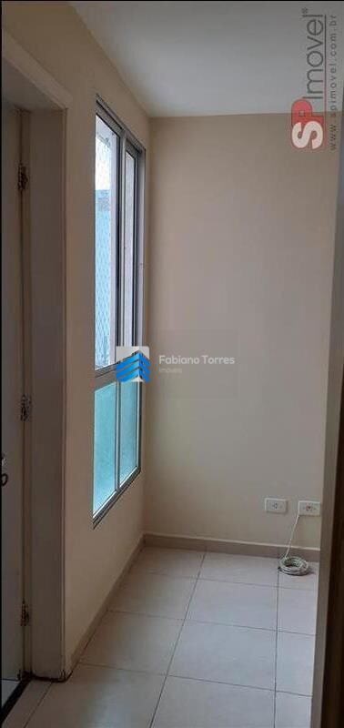 Apartamento à venda com 3 quartos, 67m² - Foto 2