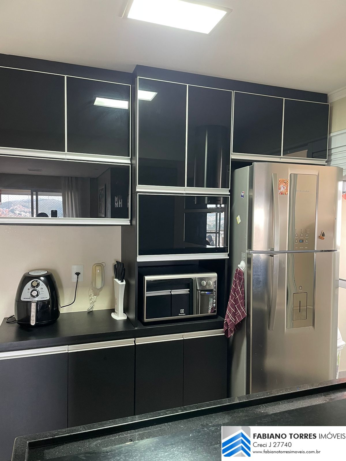 Apartamento à venda com 3 quartos, 80m² - Foto 3