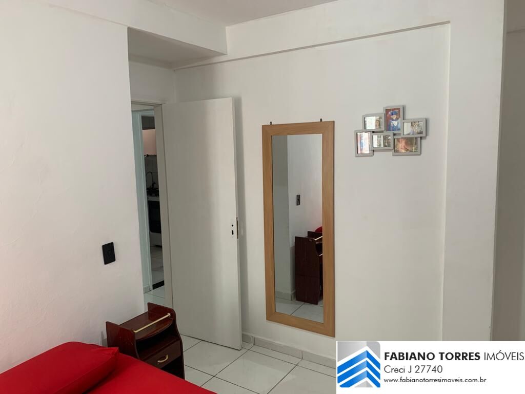 Apartamento à venda com 2 quartos, 70m² - Foto 13