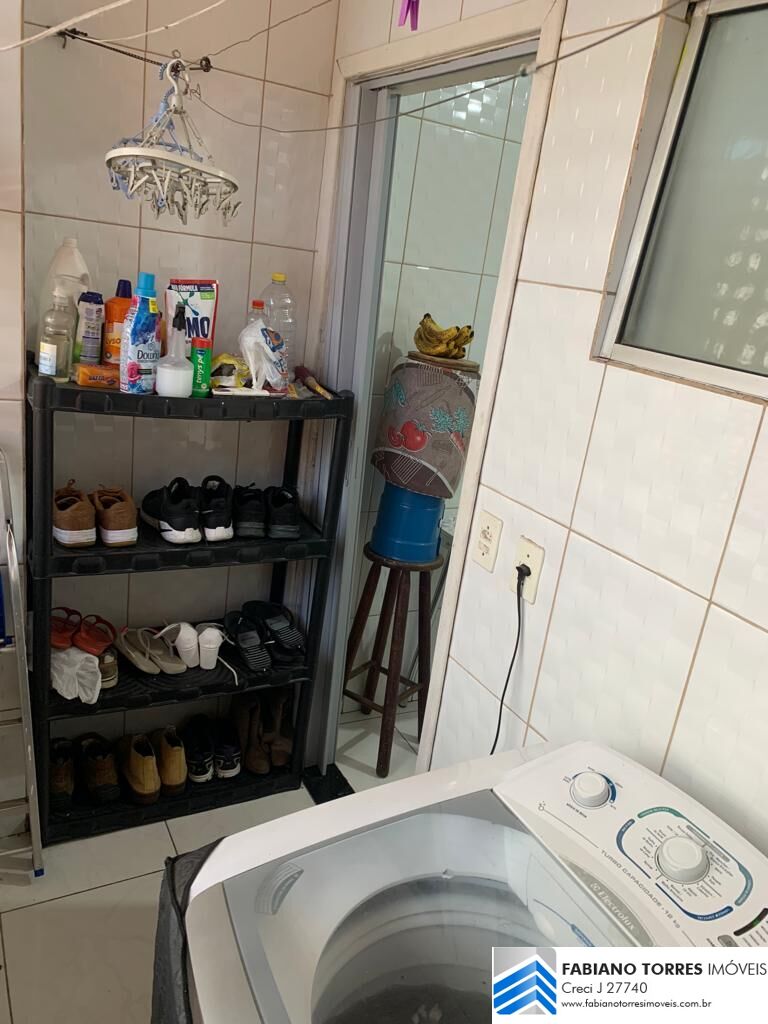 Apartamento à venda com 2 quartos, 70m² - Foto 12