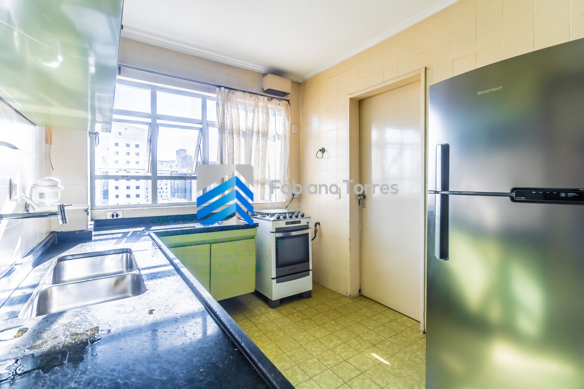 Apartamento à venda com 4 quartos, 182m² - Foto 19