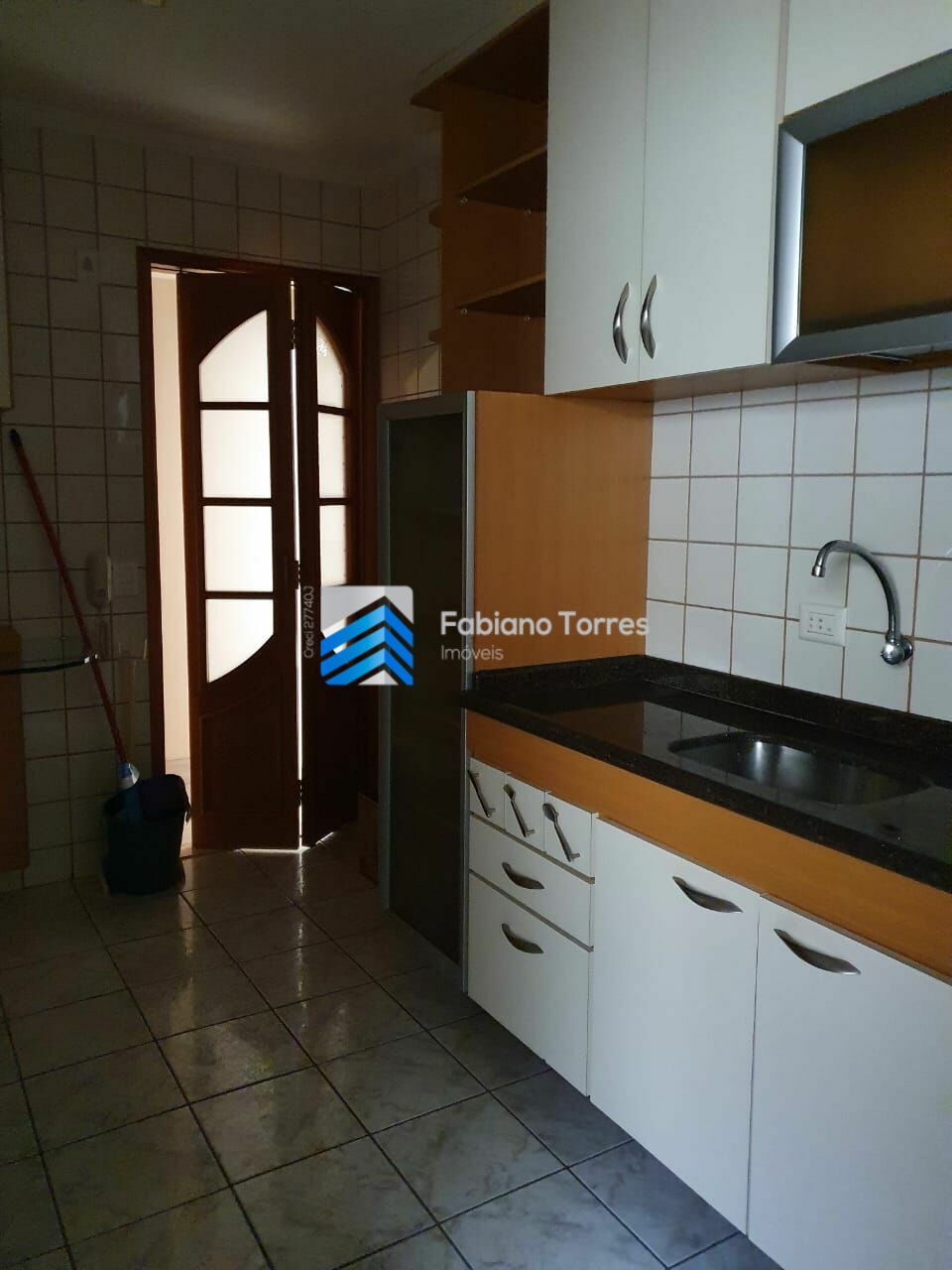 Apartamento à venda com 2 quartos, 77m² - Foto 11