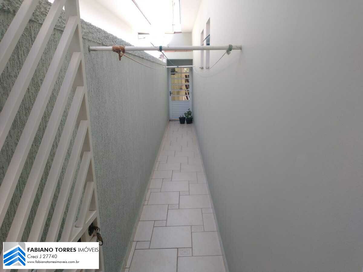 Casa à venda com 2 quartos, 150m² - Foto 16