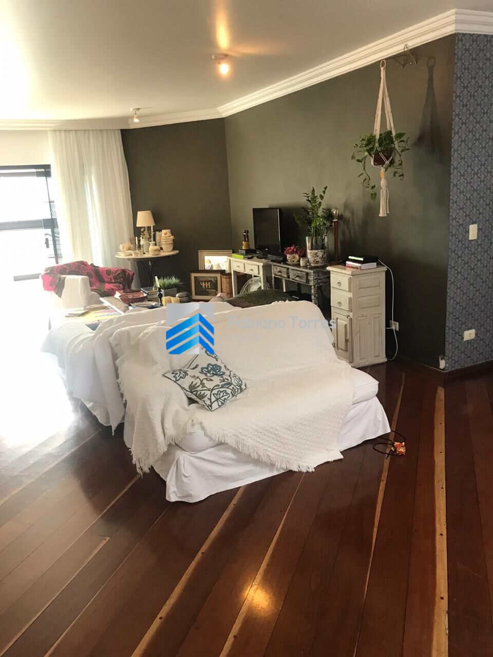 Apartamento à venda com 4 quartos, 210m² - Foto 18