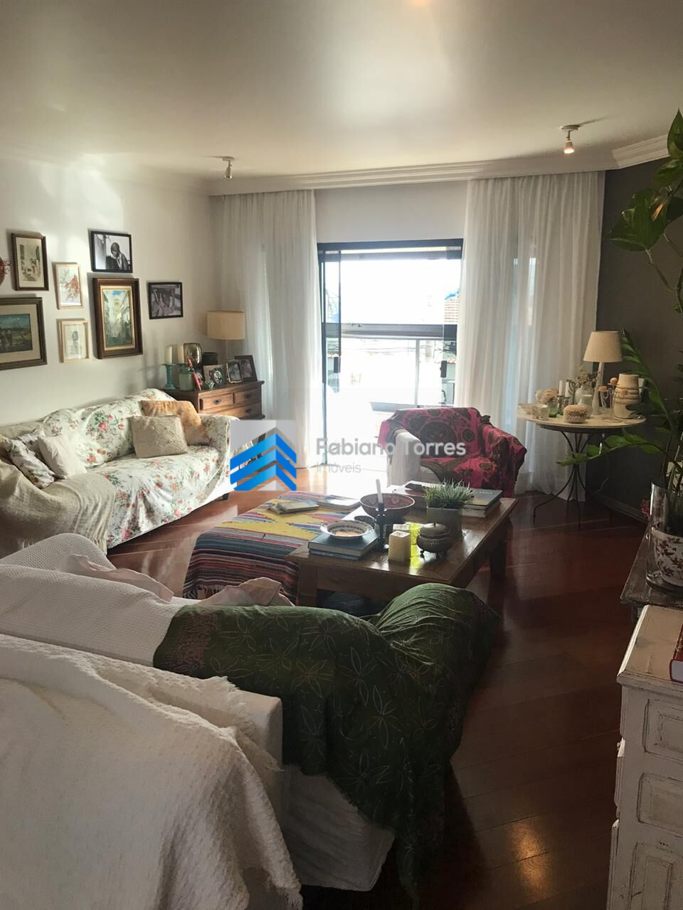 Apartamento à venda com 4 quartos, 210m² - Foto 16