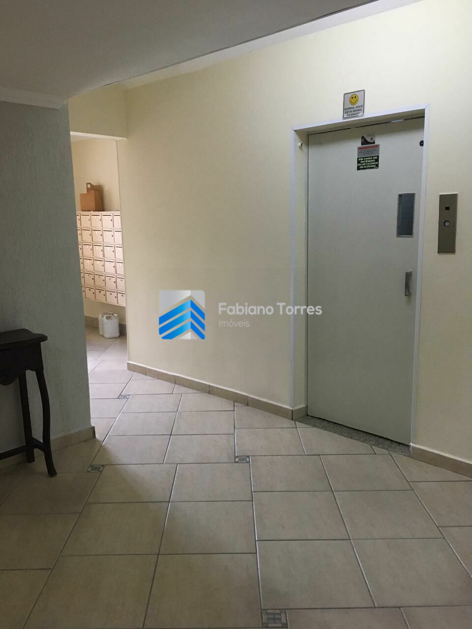 Apartamento à venda com 2 quartos, 64m² - Foto 8