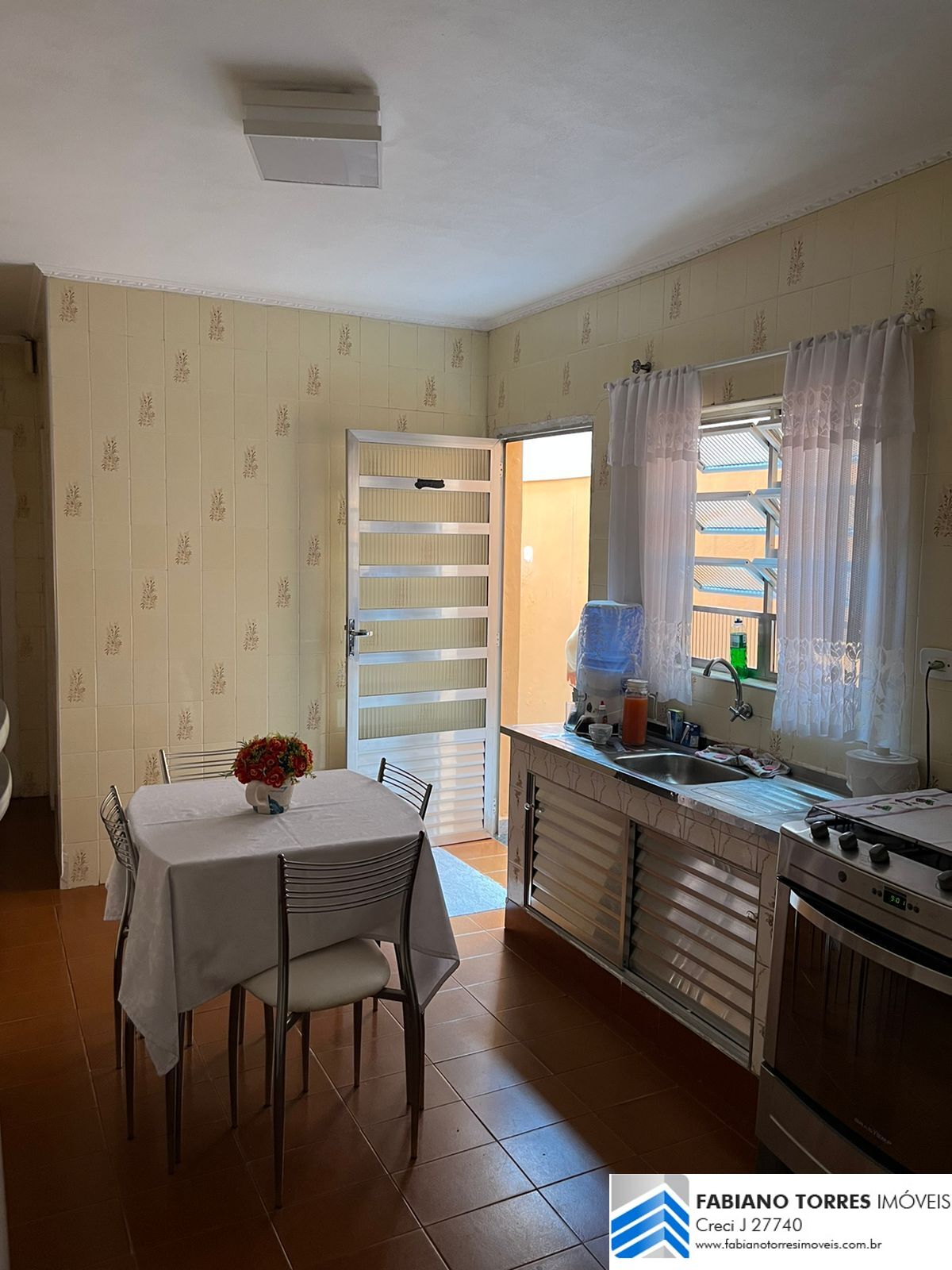 Sobrado à venda com 2 quartos, 154m² - Foto 6