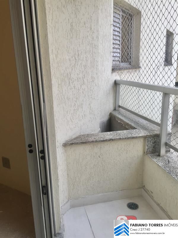 Apartamento à venda com 3 quartos, 87m² - Foto 3