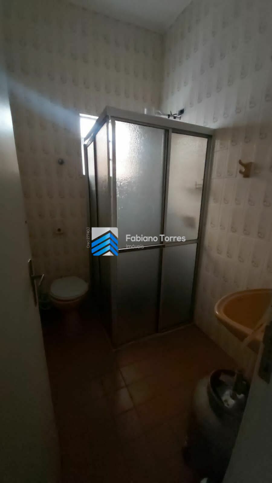 Casa à venda com 3 quartos, 60m² - Foto 2