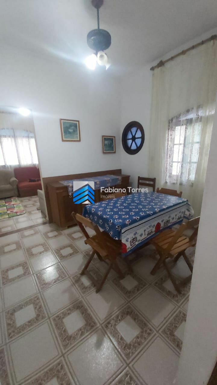 Casa à venda com 3 quartos, 60m² - Foto 18