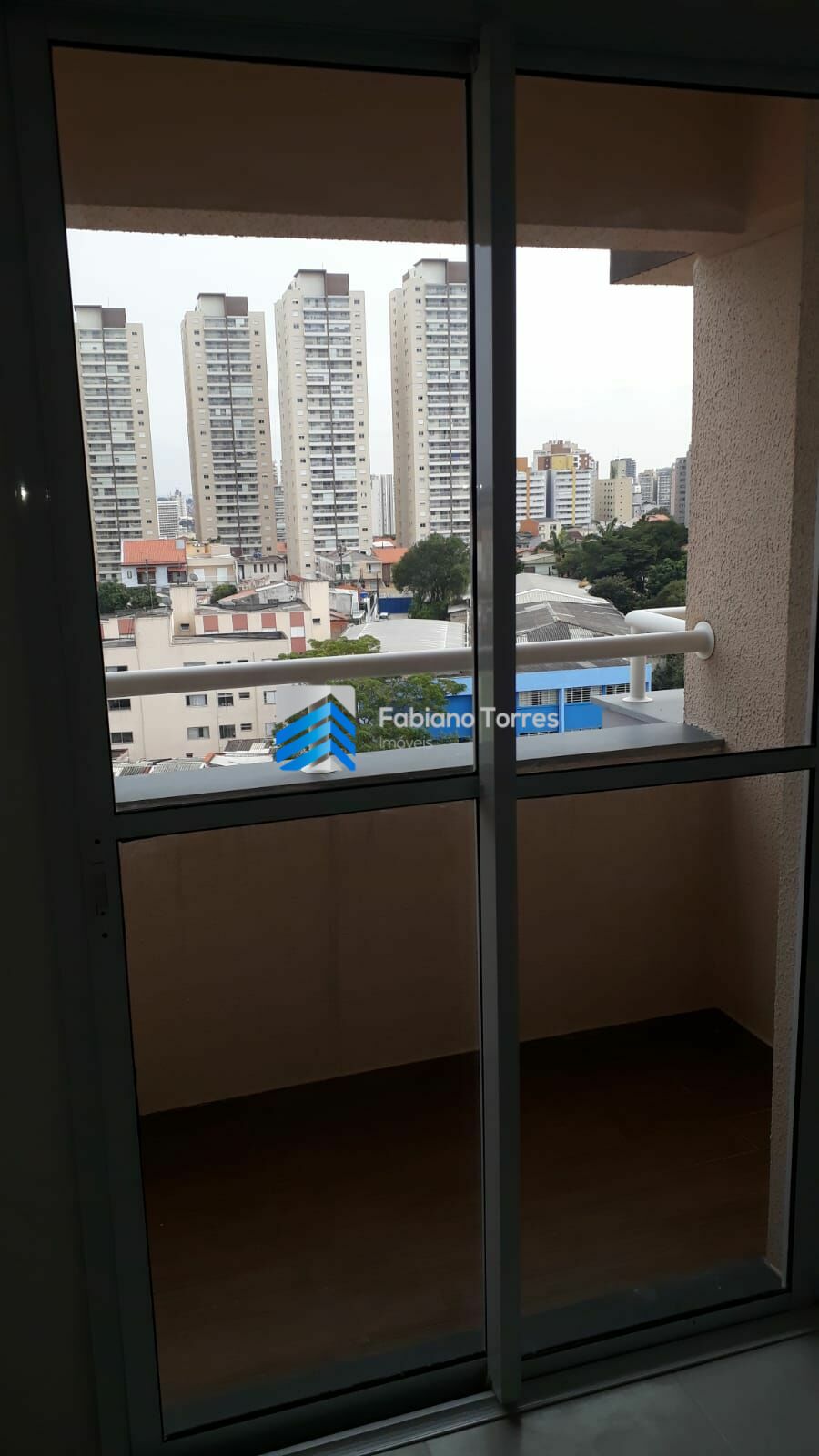 Apartamento para alugar com 2 quartos, 50m² - Foto 9