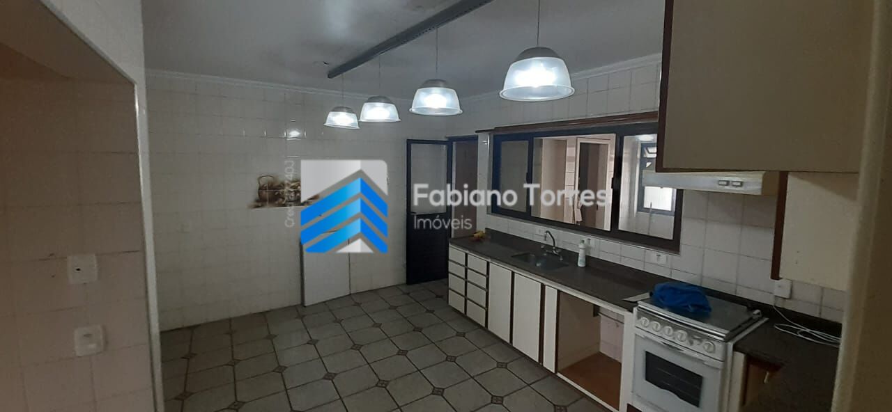 Apartamento à venda com 3 quartos, 183m² - Foto 14