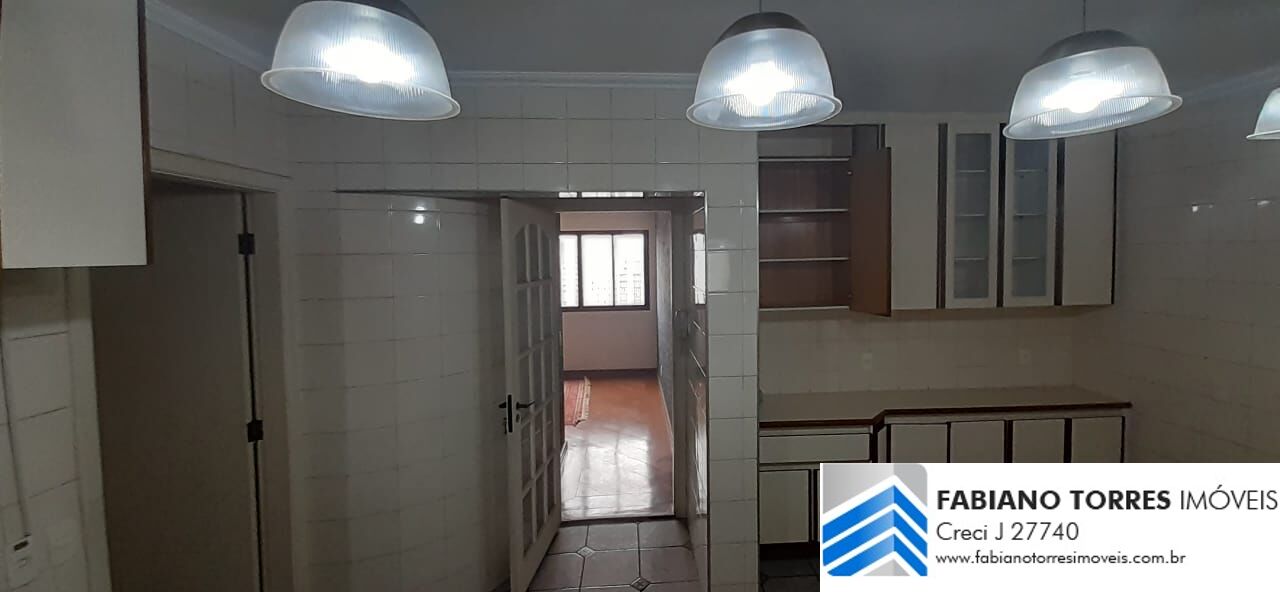 Apartamento, 3 quartos, 183 m² - Foto 2