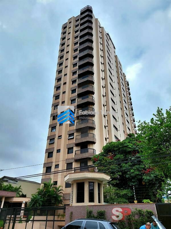 Apartamento à venda com 4 quartos, 190m² - Foto 1