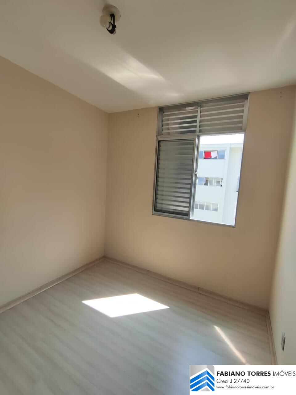 Apartamento à venda com 2 quartos, 67m² - Foto 6