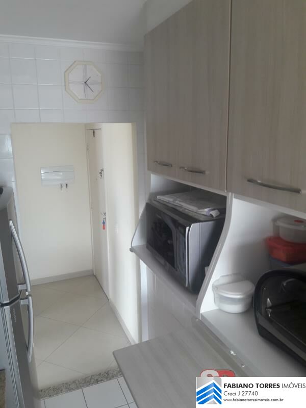 Apartamento à venda com 2 quartos, 64m² - Foto 23
