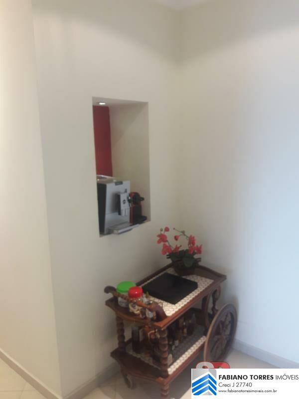 Apartamento à venda com 2 quartos, 64m² - Foto 7