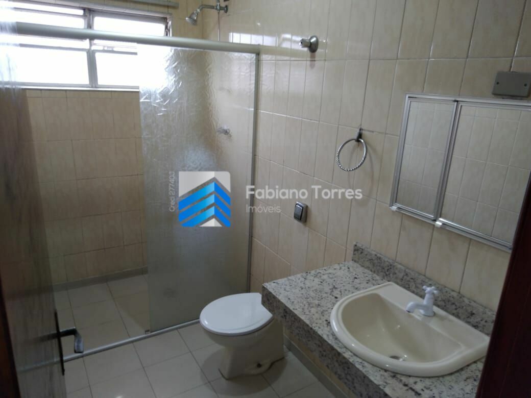 Apartamento à venda com 3 quartos, 68m² - Foto 2