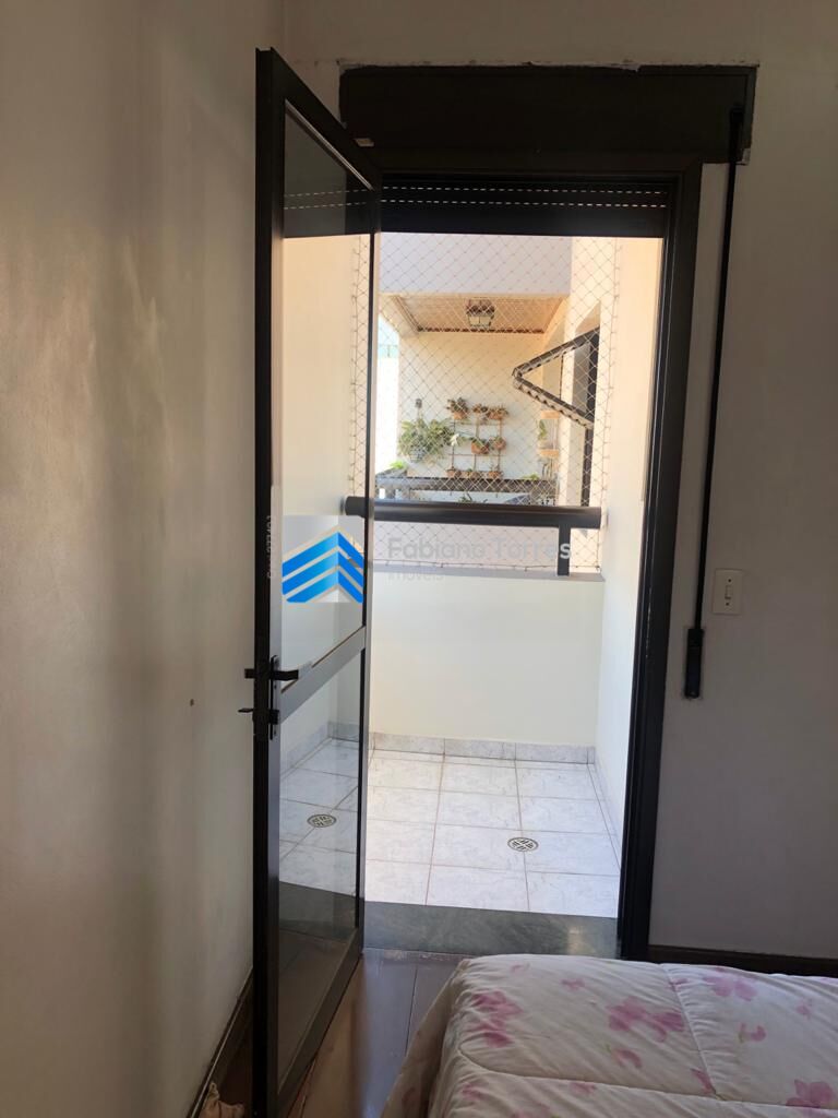 Apartamento à venda com 4 quartos, 115m² - Foto 15