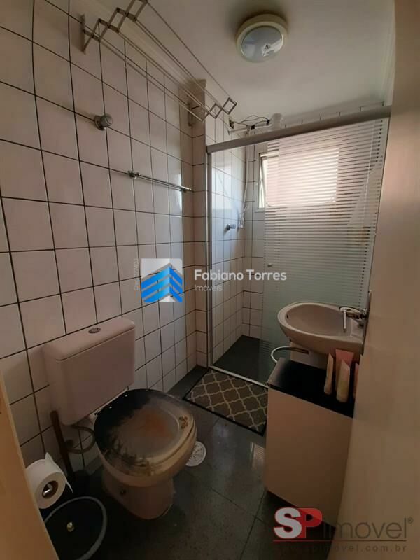 Apartamento à venda com 2 quartos, 64m² - Foto 12