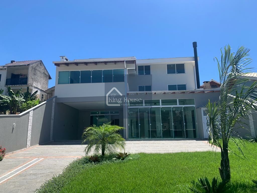 Casa de 5 quartos, 364m² no bairro Bela Vista, em Gaspar | Eu Corretor