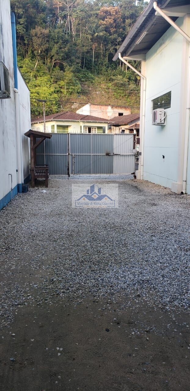 Galpão / Depósito / Armazém de 660m² no bairro Nova Brasília, em Brusque | Eu Corretor