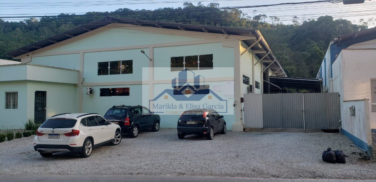 Galpão / Depósito / Armazém de 660m² no bairro Nova Brasília, em Brusque | Eu Corretor