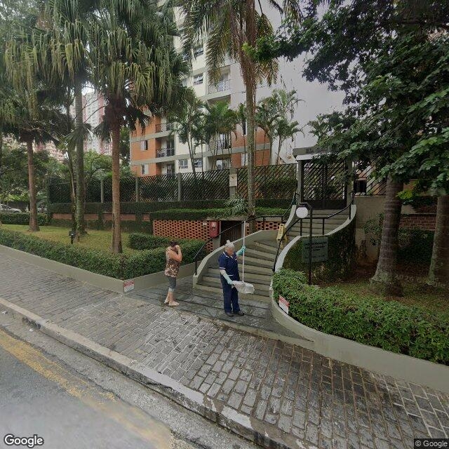 Imagem estática do "Street View" da localização