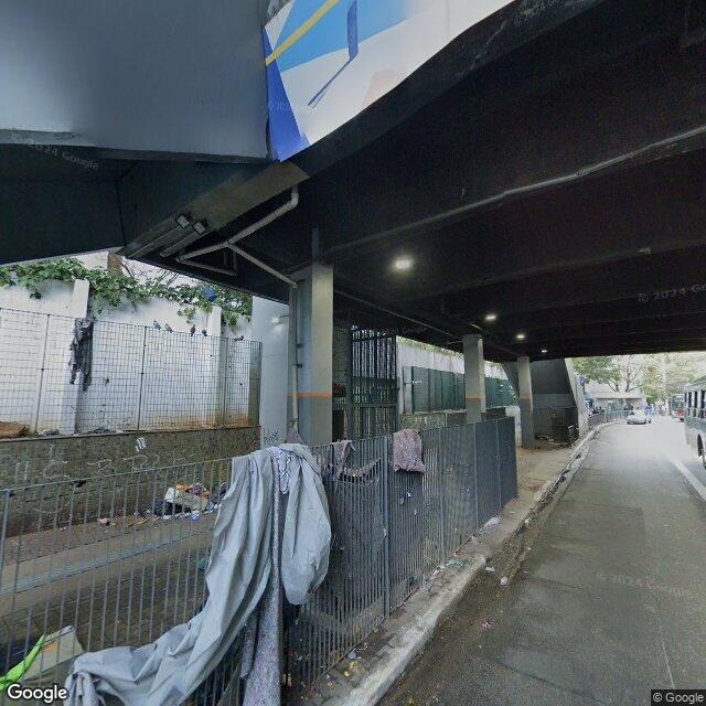 Imagem estática do "Street View" da localização