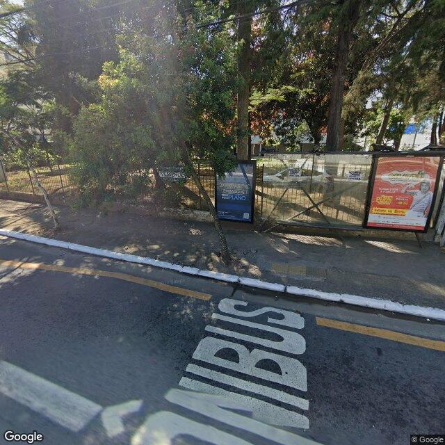 Imagem estática do "Street View" da localização