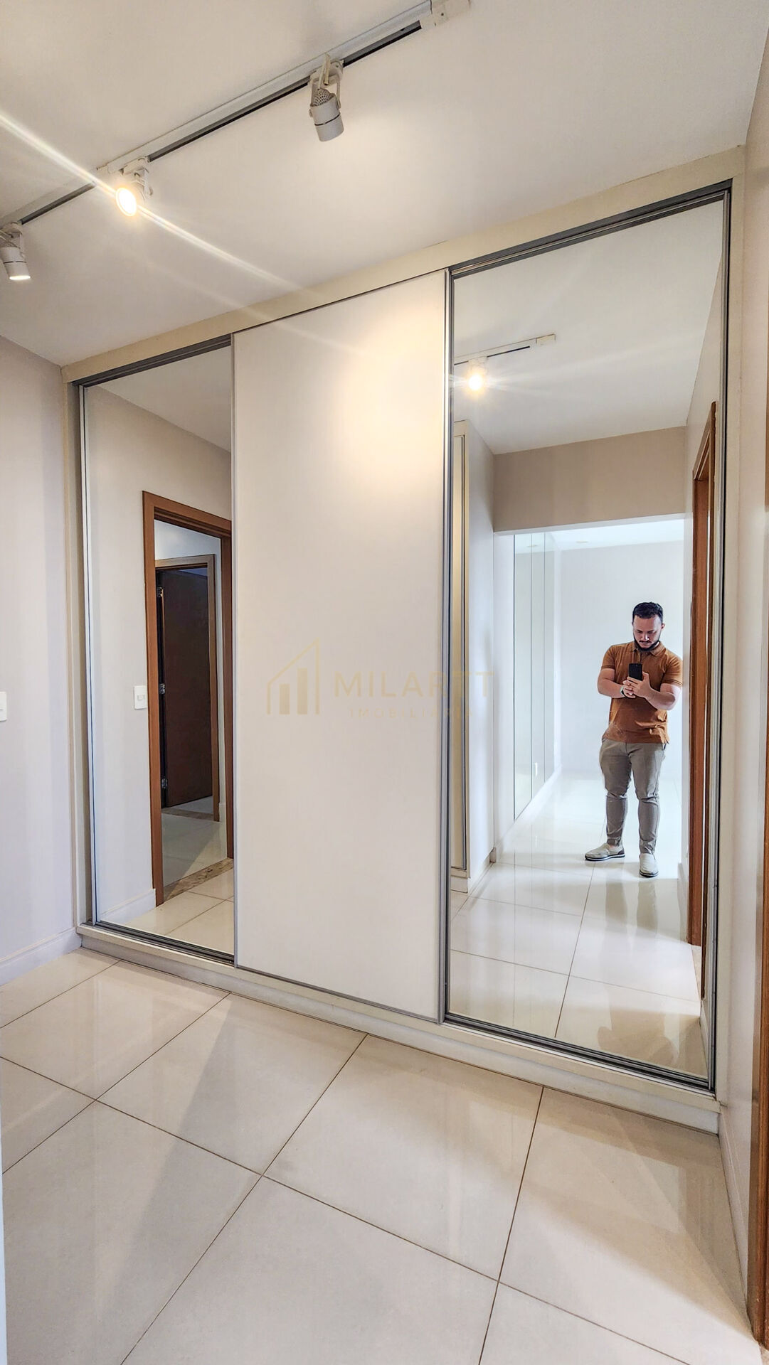 Apartamento · Alto Padrão — foto 21