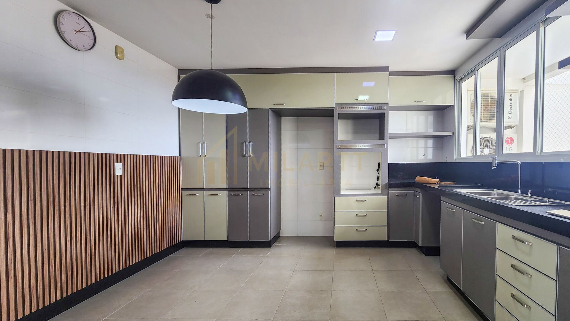 Apartamento · Alto Padrão — foto 12