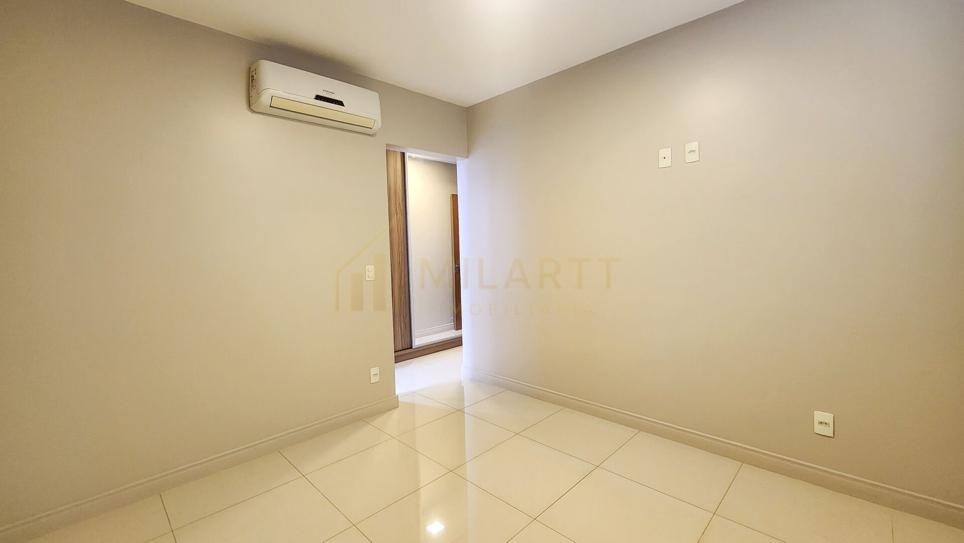 Apartamento · Alto Padrão — foto 27