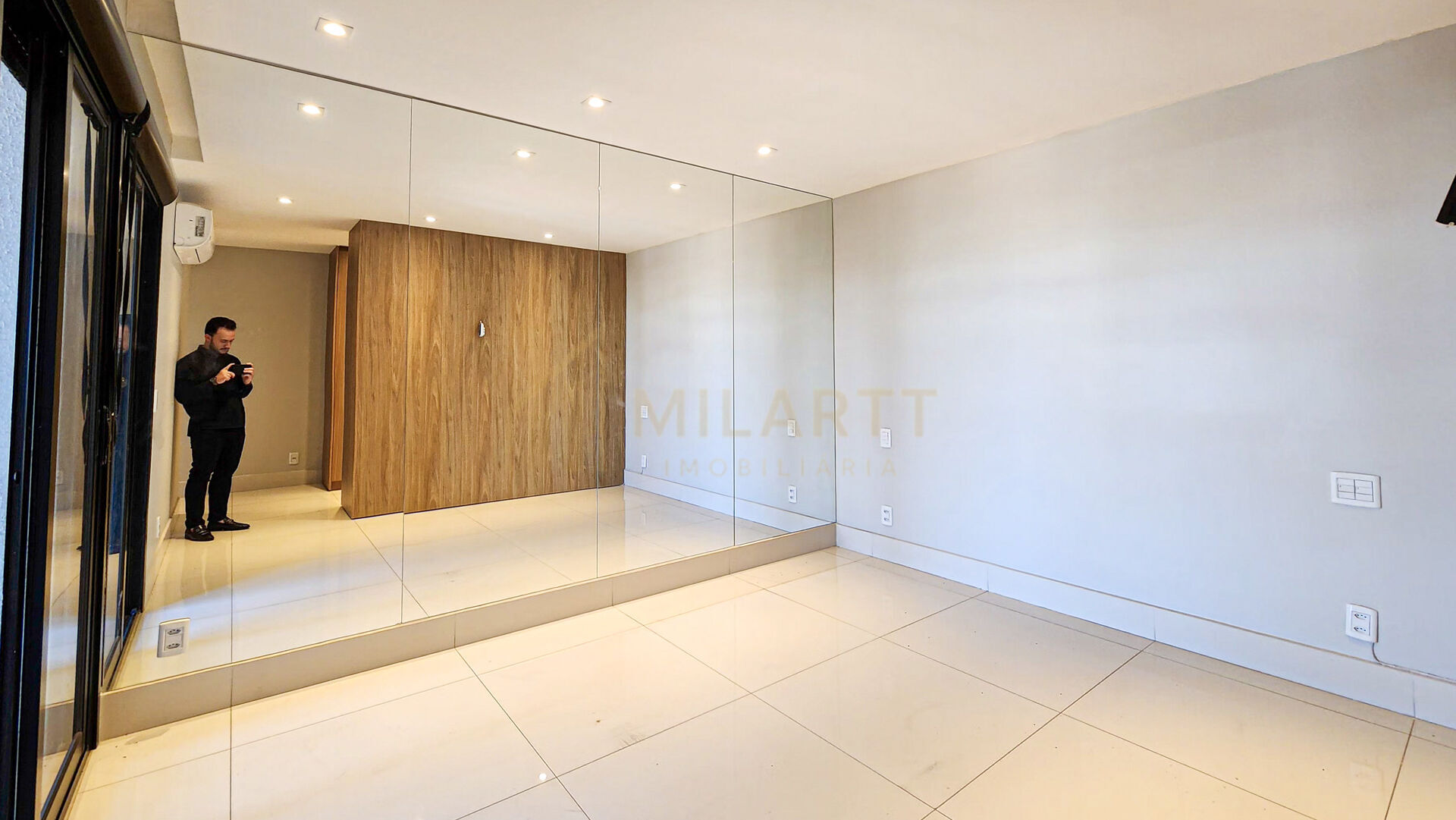 Apartamento · Alto Padrão — foto 18