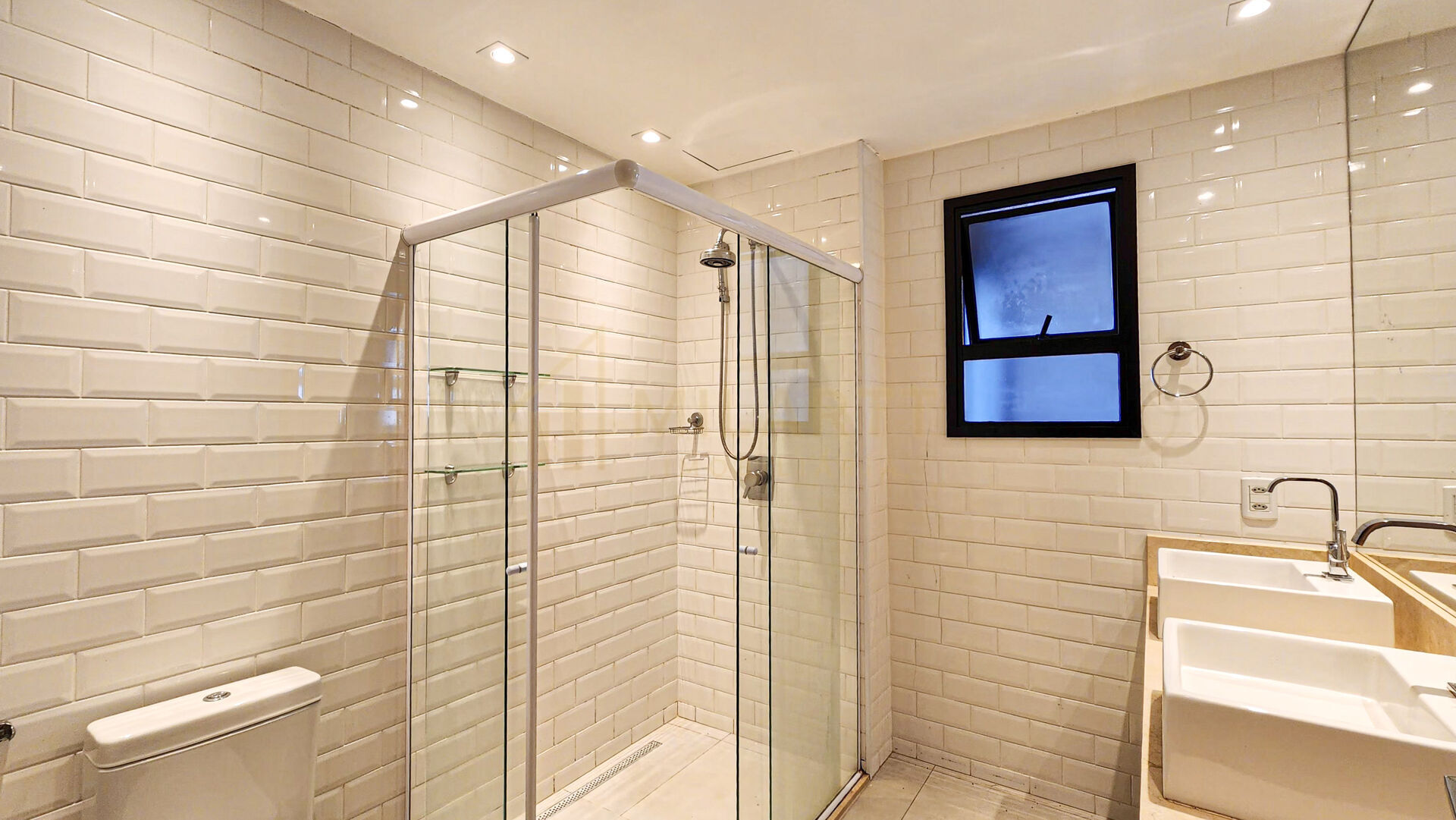 Apartamento · Alto Padrão — foto 17