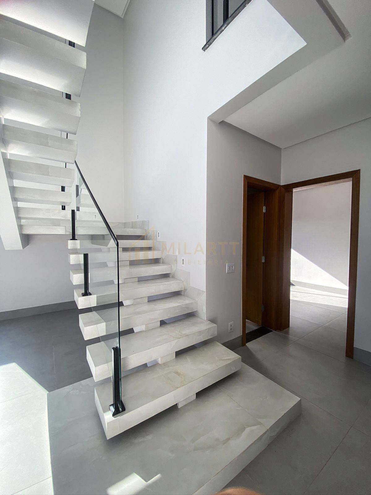 Casa · em Condomínio — foto 8