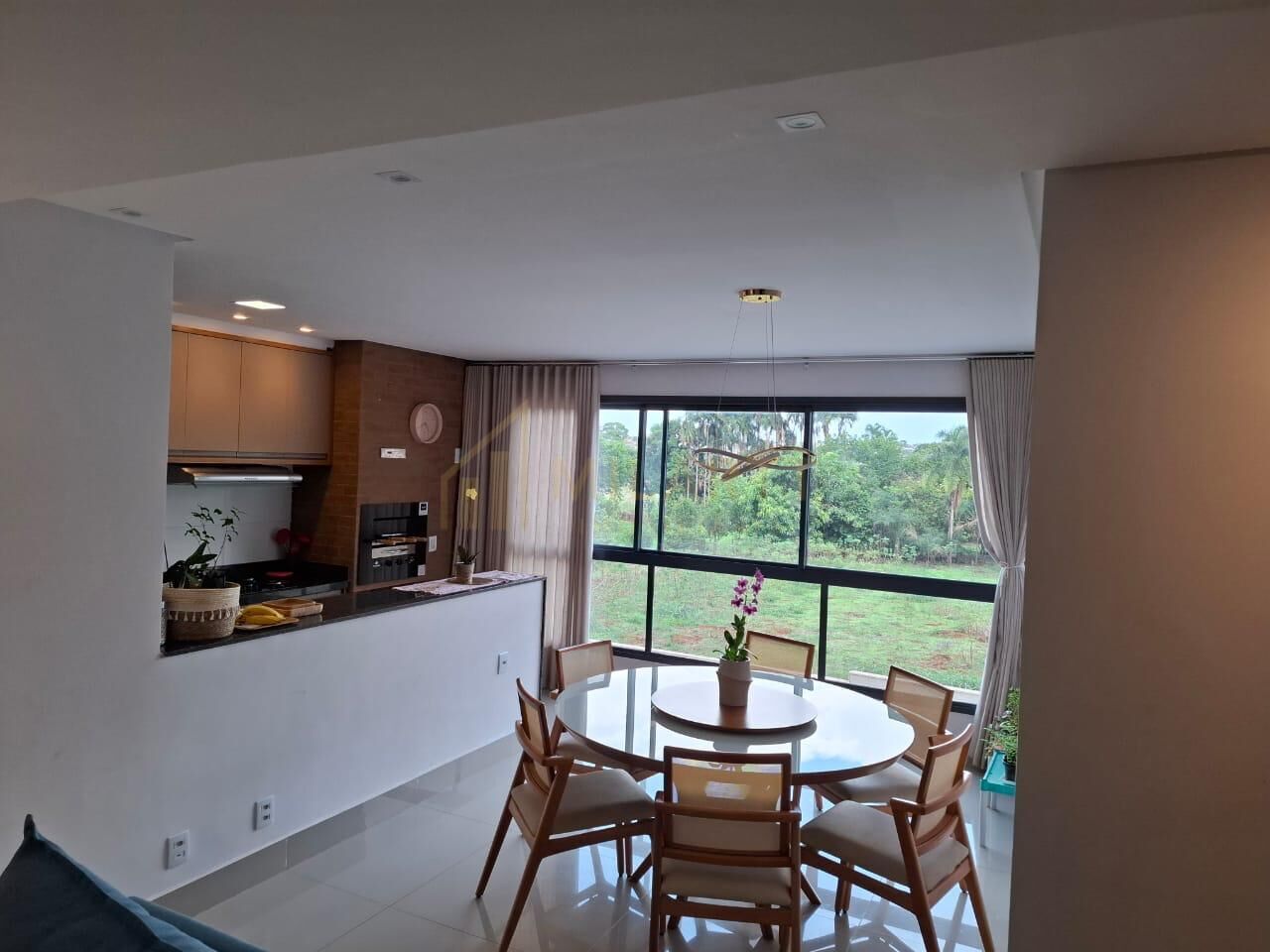 Apartamento · Alto Padrão