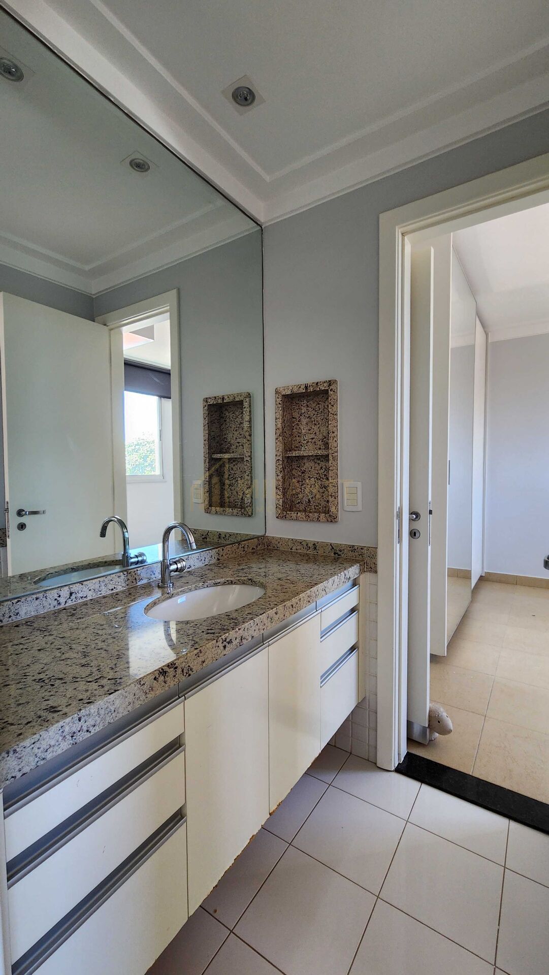 Apartamento · Alto Padrão — foto 20