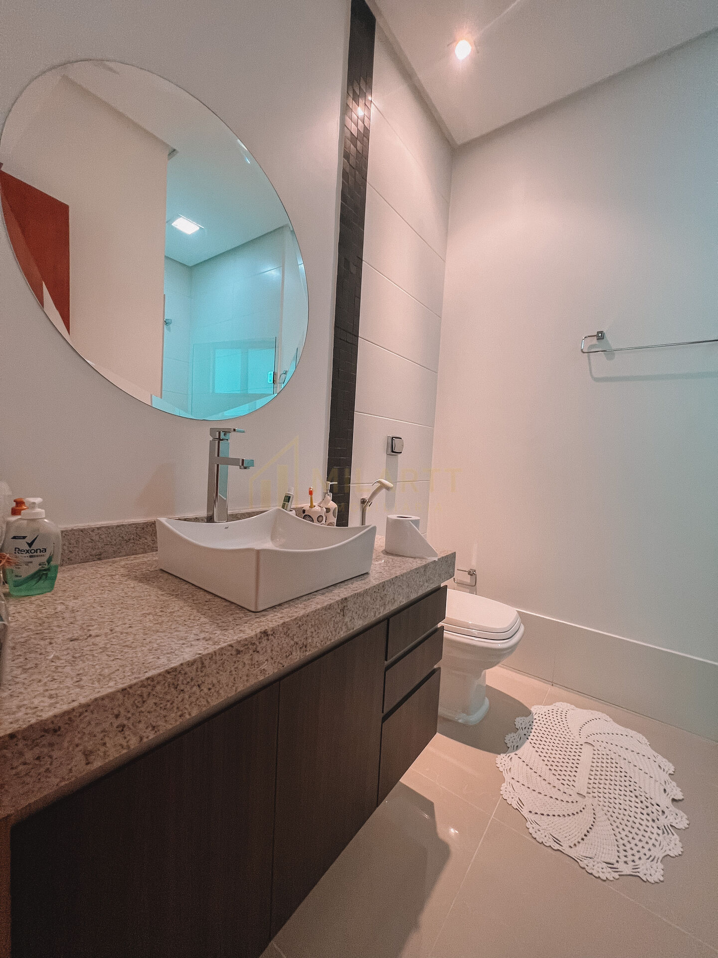 Casa · Sobrado — foto 14