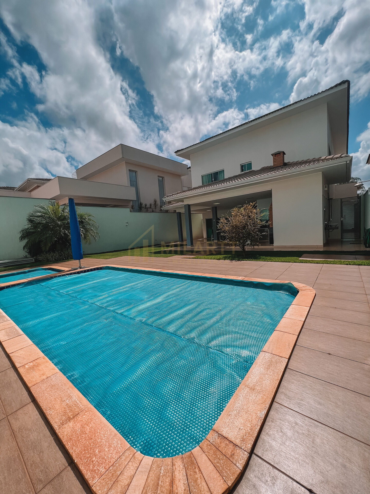 Casa · Sobrado — foto 8