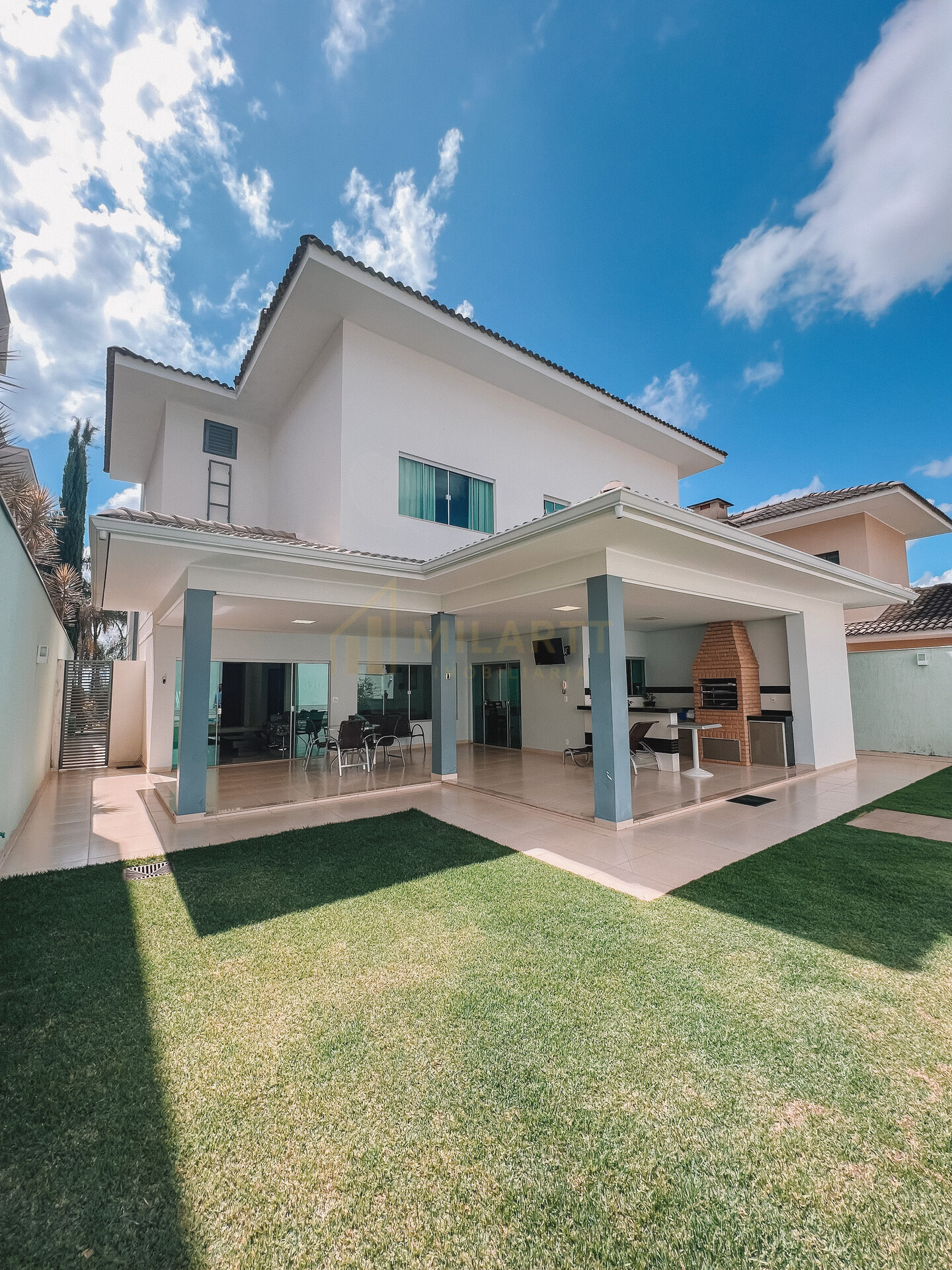 Casa · Sobrado — foto 6