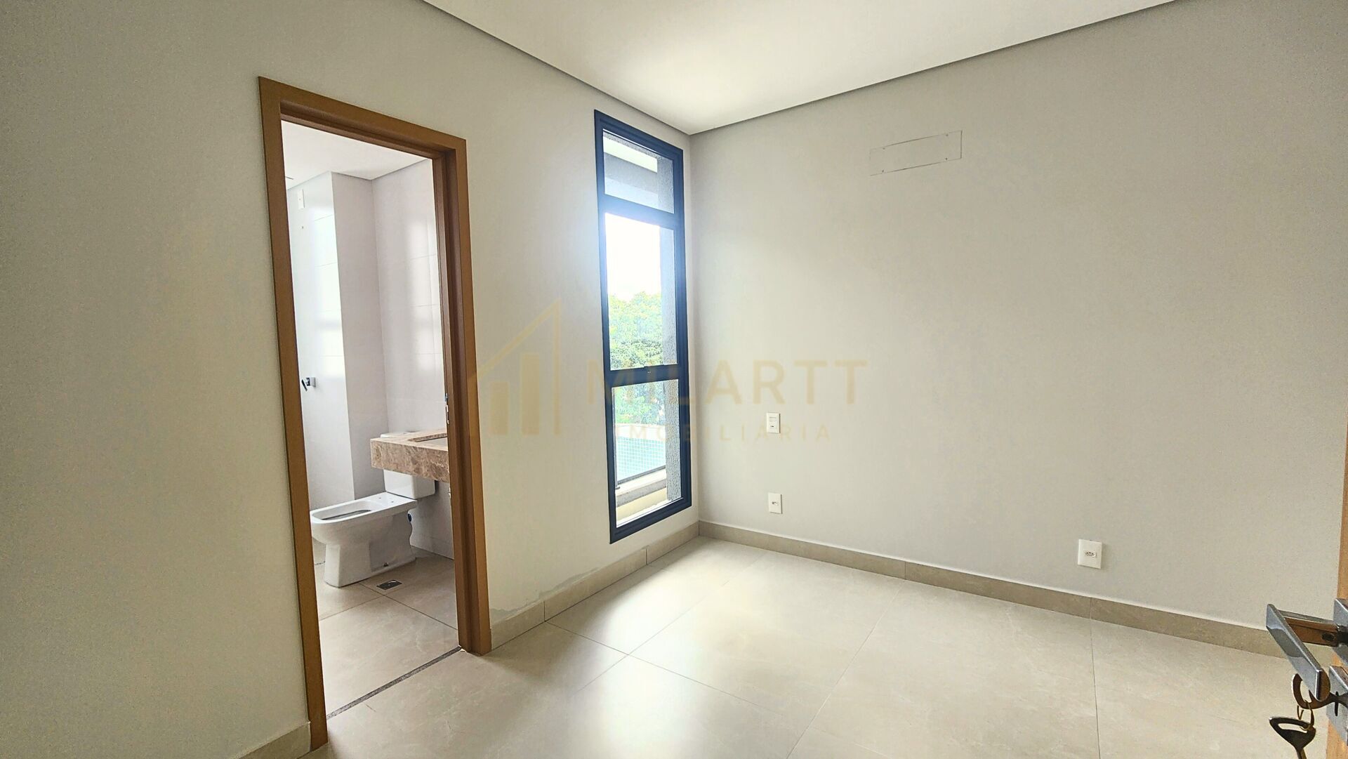 Apartamento · Alto Padrão — foto 5