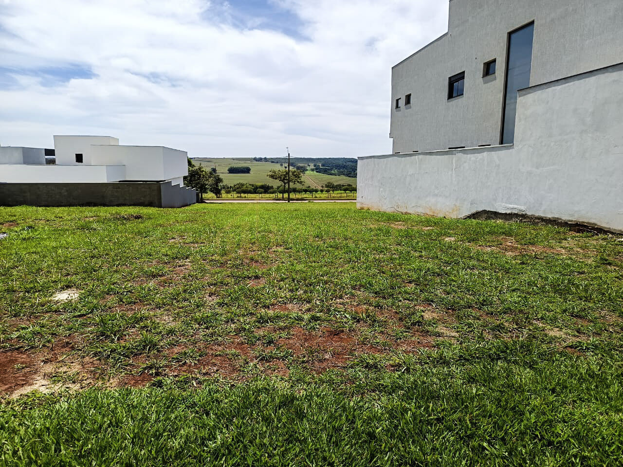 Terreno · em Condomínio — foto 3