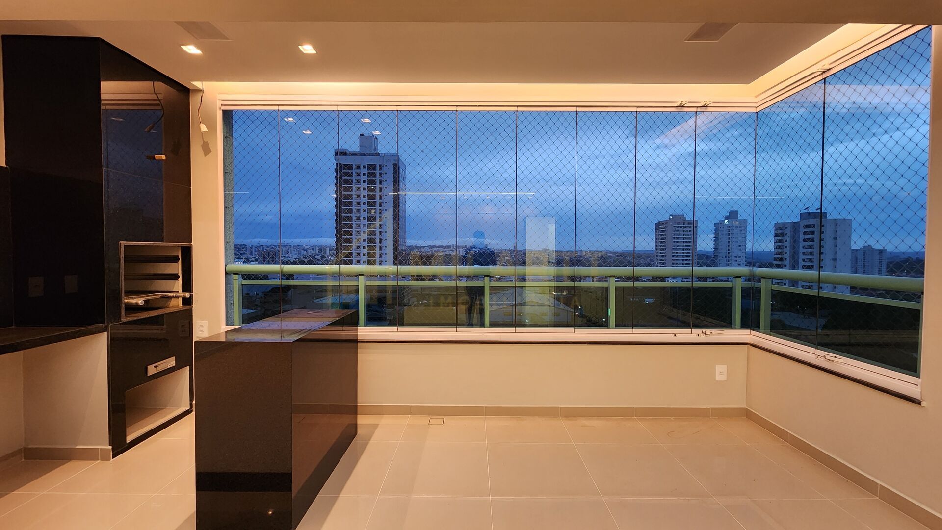 Apartamento · Alto Padrão — foto 3