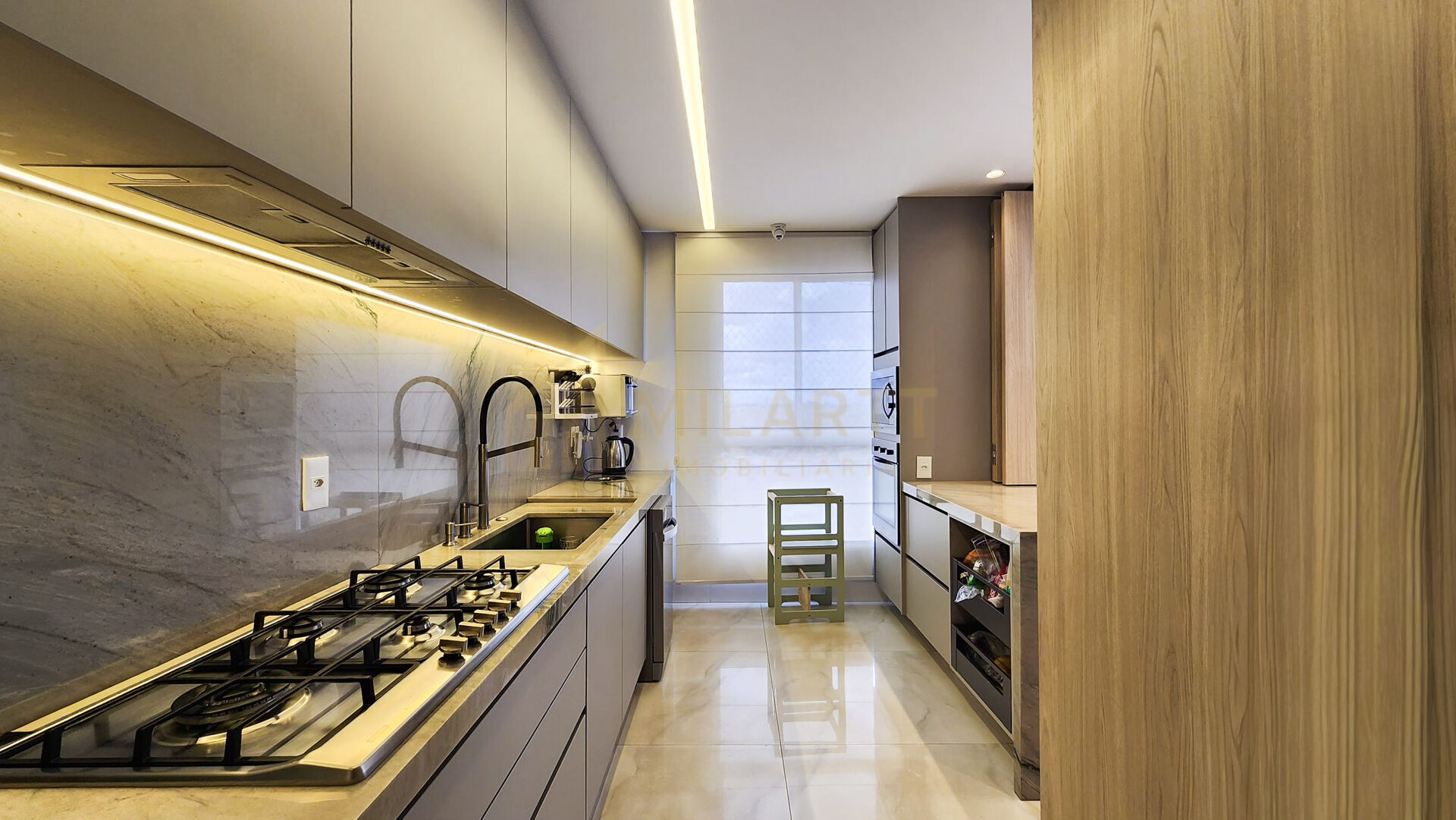 Apartamento · Alto Padrão — foto 11