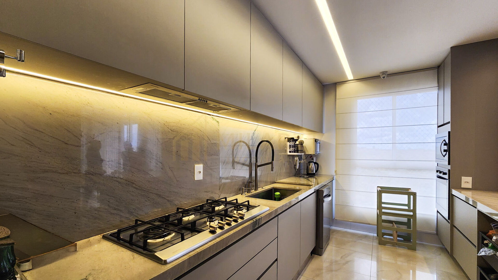 Apartamento · Alto Padrão — foto 12